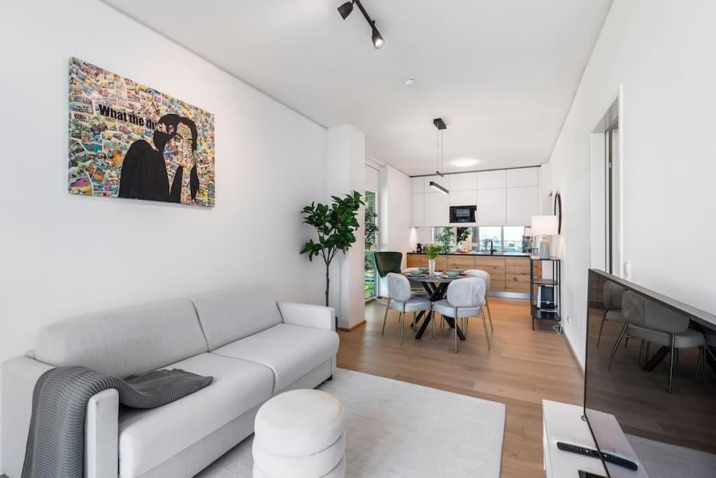 Design Apartment With Amazing View Over 维也纳 外观 照片
