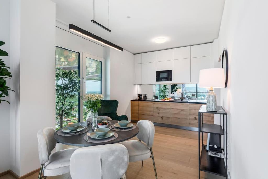 Design Apartment With Amazing View Over 维也纳 外观 照片